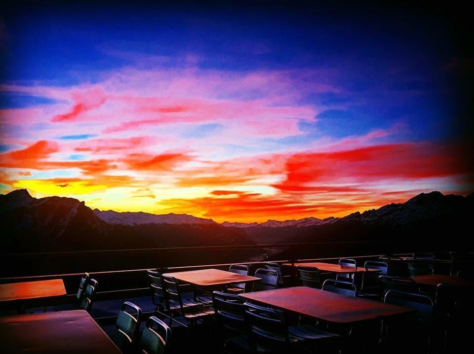 Restaurant Fleschboden Hostel Rosswald Екстериор снимка